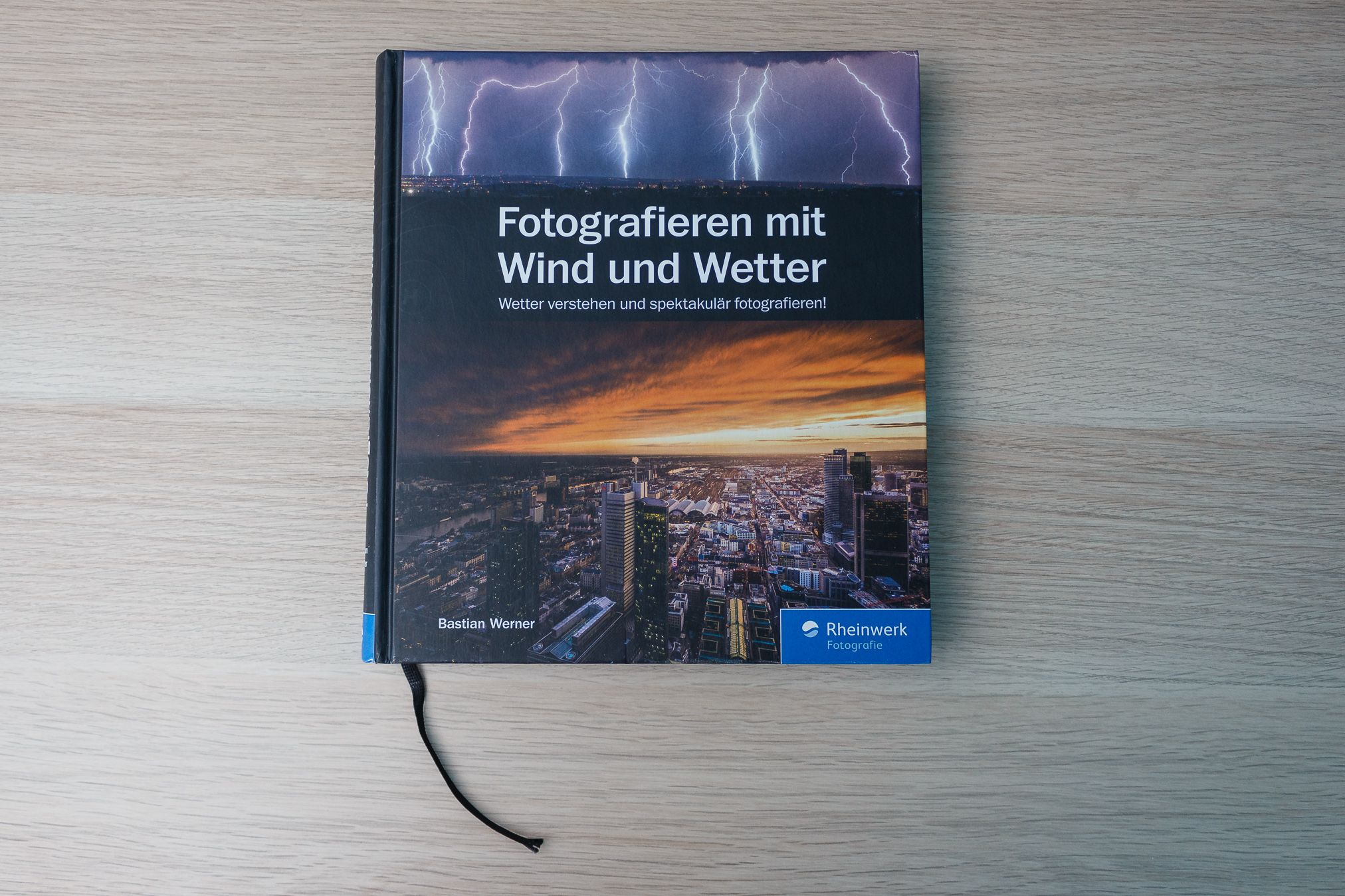 Das Cover des Buches "Fotografieren mit Wind und Wetter"